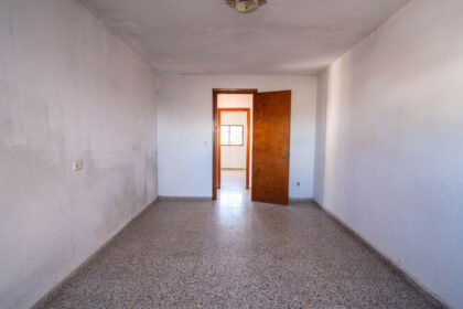 31ff27e3cda348d7e2bf0c401e92f9a8 - 26