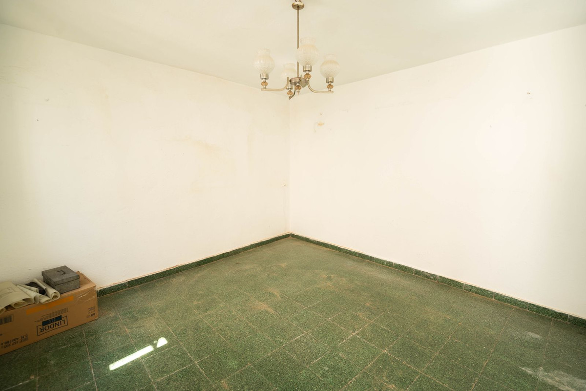 31ff27e3cda348d7e2bf0c401e92f9a8 - 4