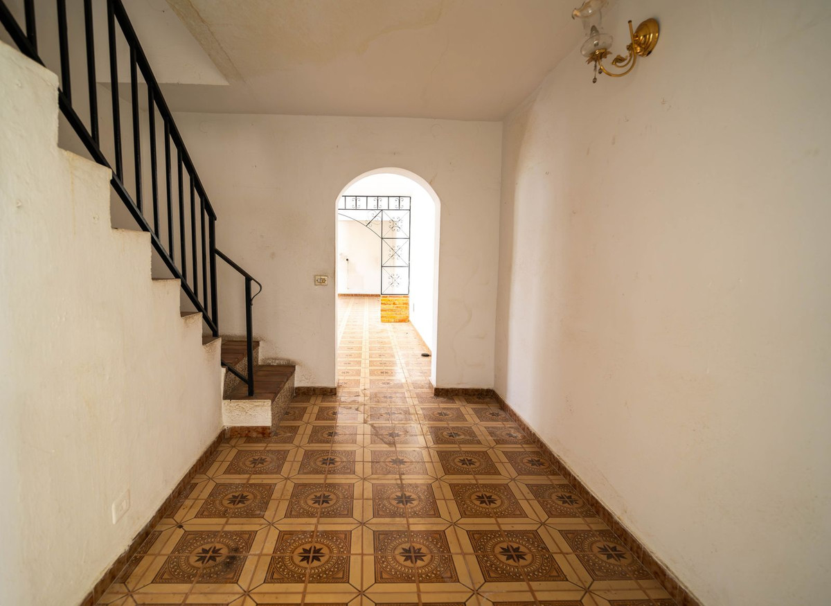 31ff27e3cda348d7e2bf0c401e92f9a8 - 6