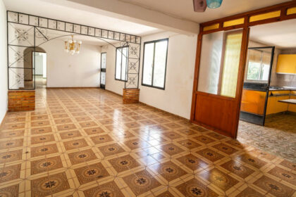 31ff27e3cda348d7e2bf0c401e92f9a8 - 8