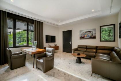 320cad271a501c0021e9489403062831 - 15