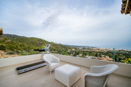 320cad271a501c0021e9489403062831 - 24