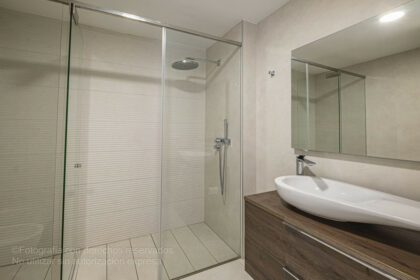 32d6a1e53360b3953d8a91ae9968c4dc - 16