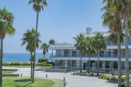 32d6a1e53360b3953d8a91ae9968c4dc - 24