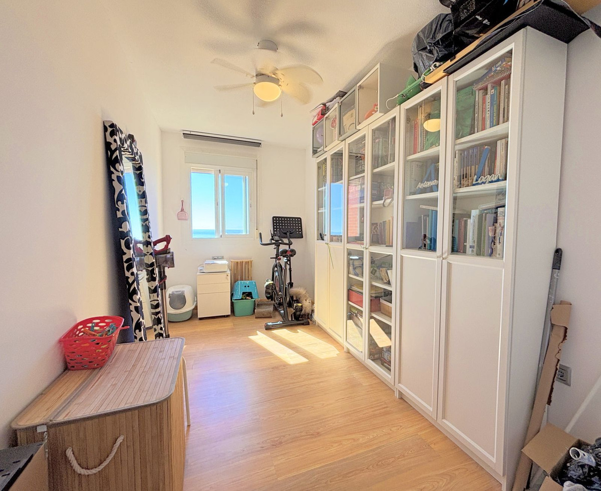 333065cae973fef5659847d5a9470905 - 26