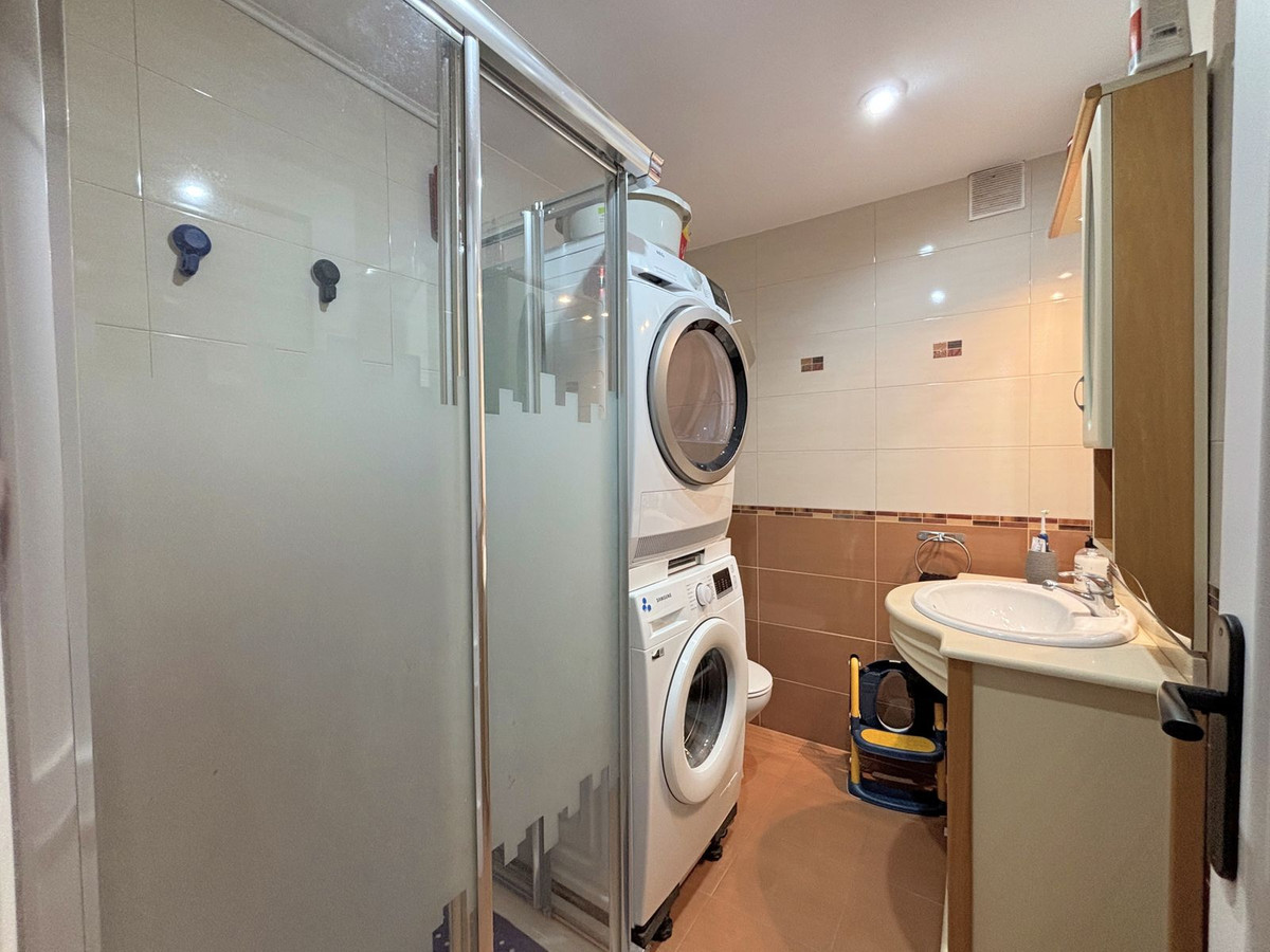 333065cae973fef5659847d5a9470905 - 27