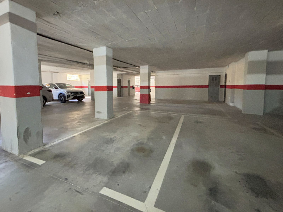 333065cae973fef5659847d5a9470905 - 36