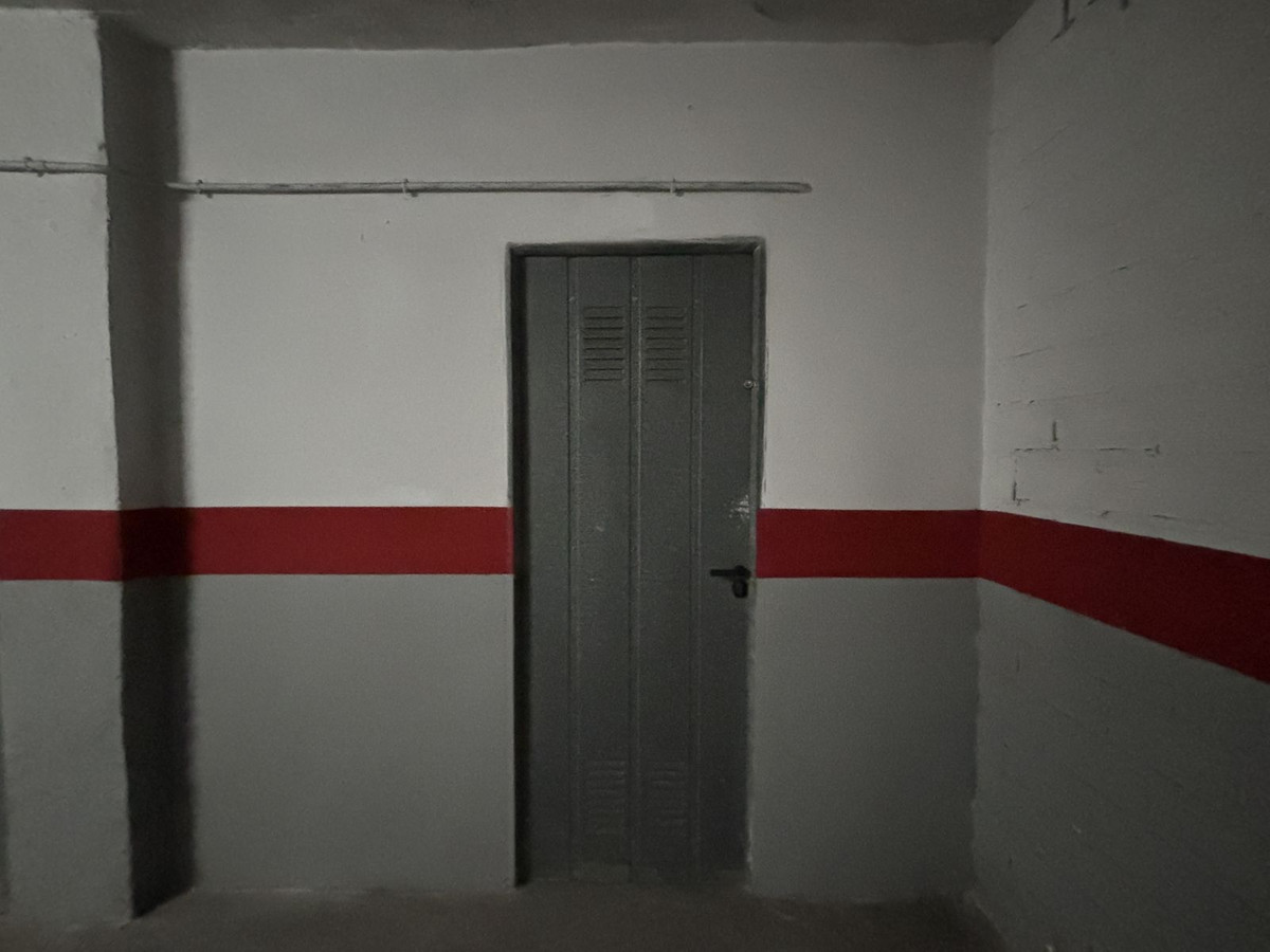 333065cae973fef5659847d5a9470905 - 37