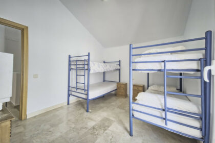 3353344fc63d4765dbd5292f432b6163 - 27