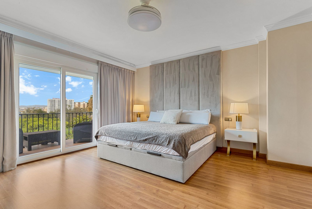 33d6638eb9a47a50940bd0dcfde0c53f - 19