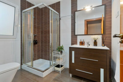 33d6638eb9a47a50940bd0dcfde0c53f - 24