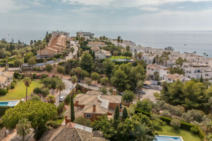 33d6638eb9a47a50940bd0dcfde0c53f - 33