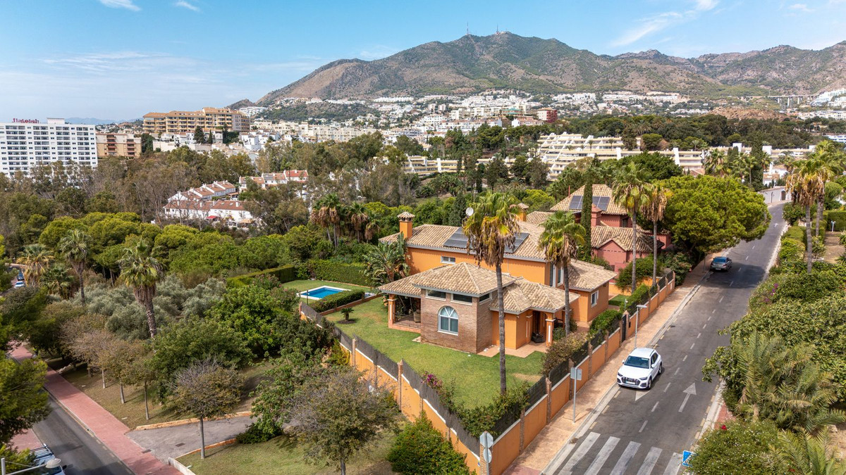 33d6638eb9a47a50940bd0dcfde0c53f - 37