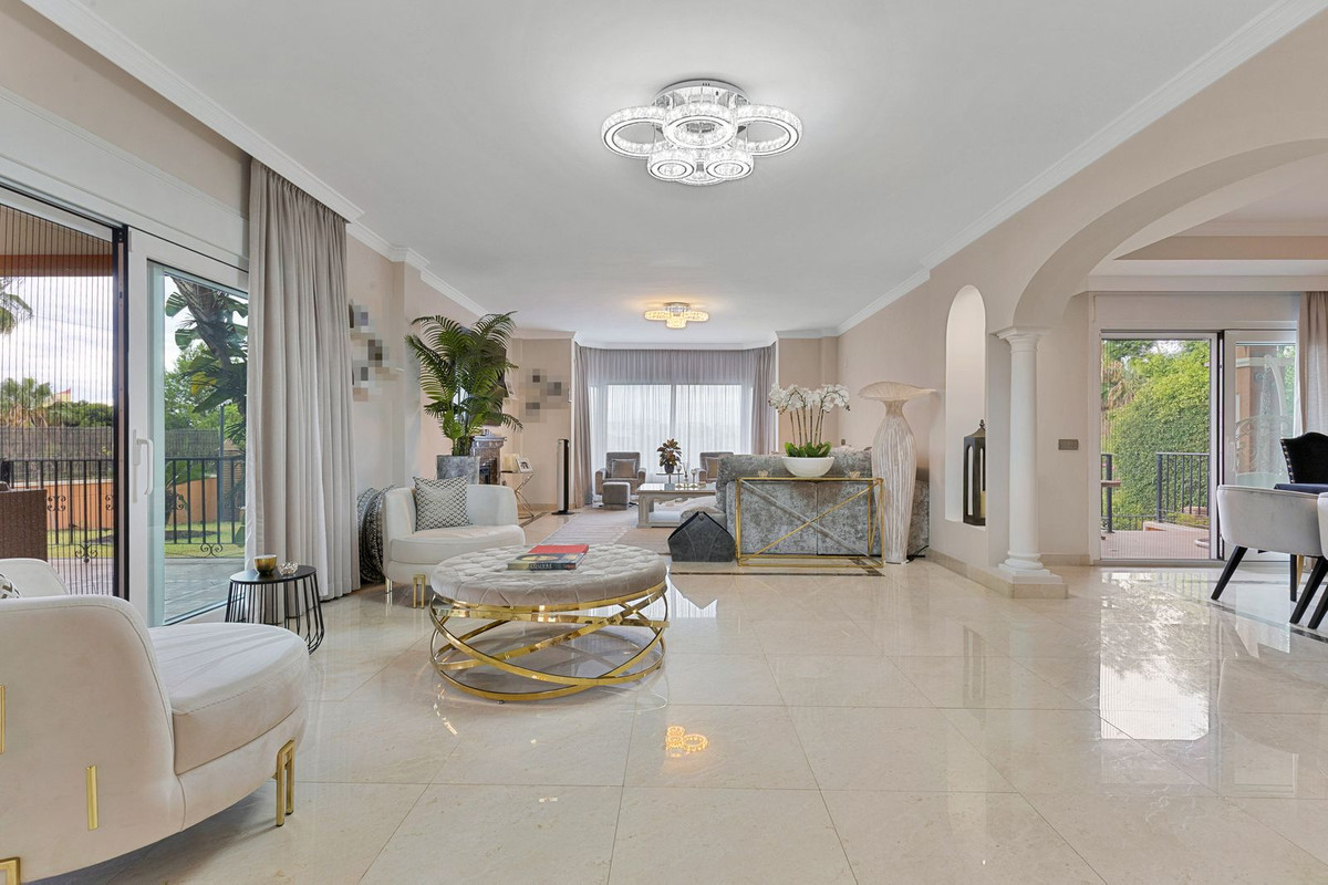 33d6638eb9a47a50940bd0dcfde0c53f - 9