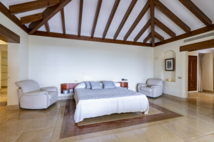 33d739a6537459cddfa71b7c4e7077c4 - 15