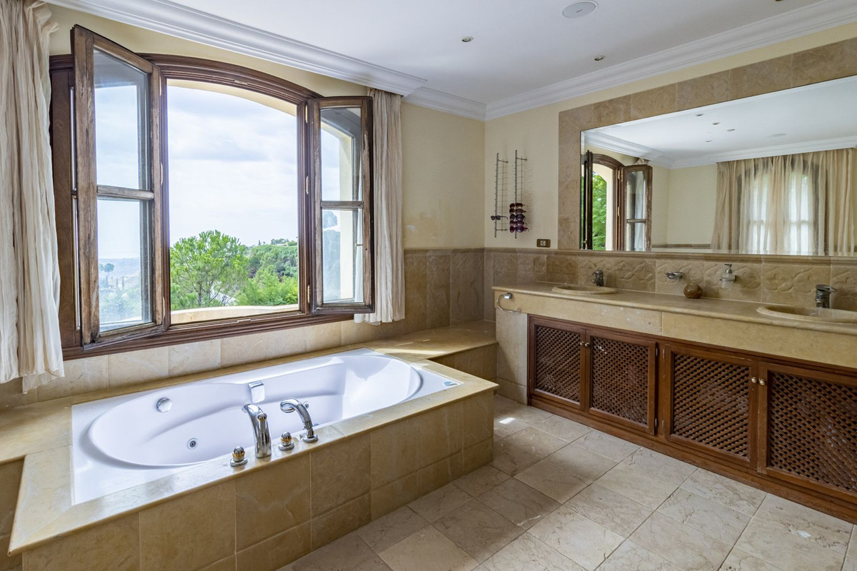 33d739a6537459cddfa71b7c4e7077c4 - 17