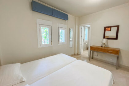 34a0192d60b0e99a8b5ab7bfca504846 - 18