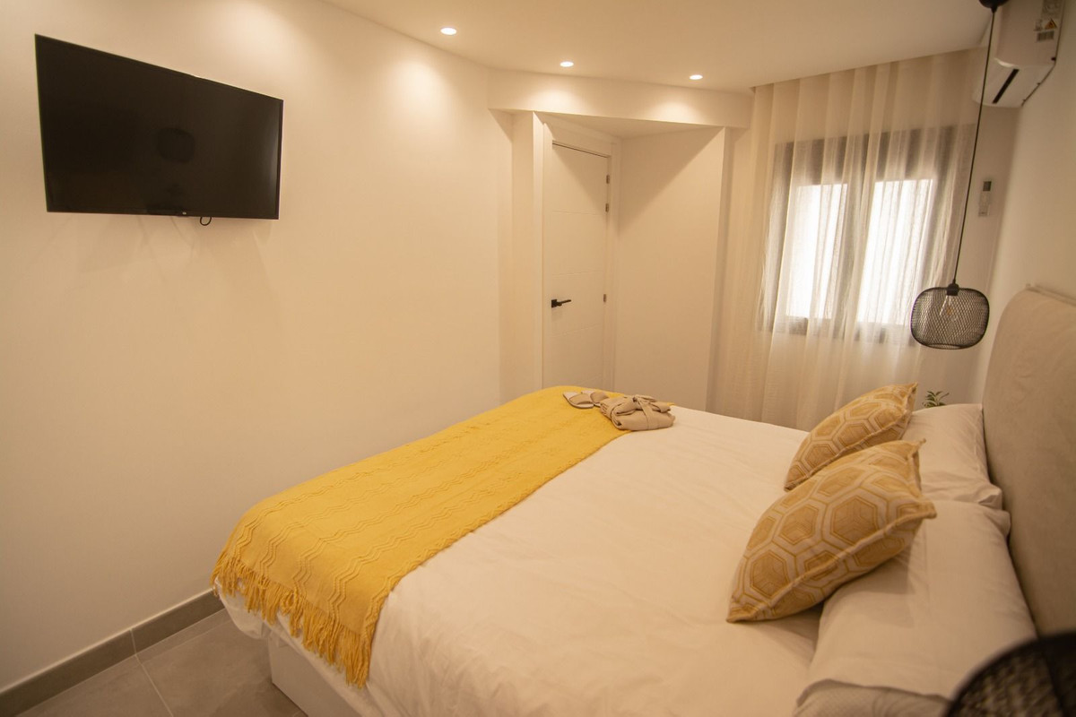 35b52291c96e73ba9dd6e38b6435995e - 11