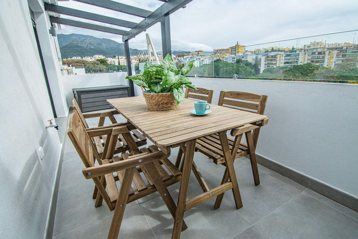 35b52291c96e73ba9dd6e38b6435995e - 15