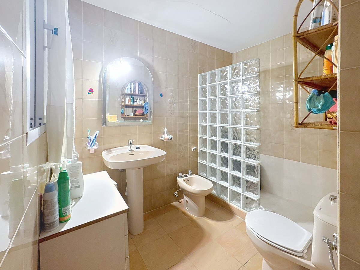 35cf8e0096715c38246433f4ff408fe8 - 7