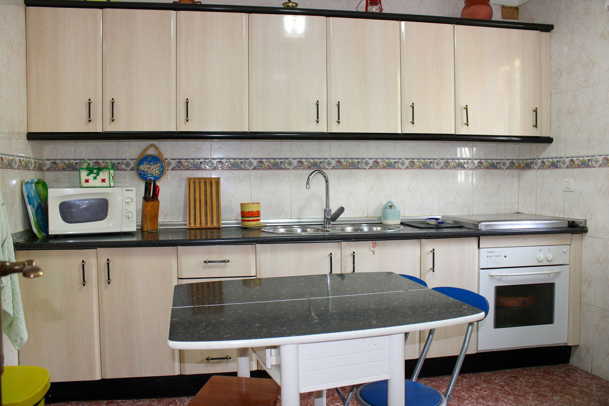 35d224659d80d92fa6411d3d5c190506 - 10