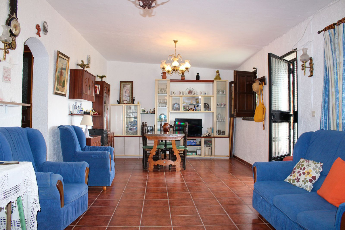 35d224659d80d92fa6411d3d5c190506 - 13