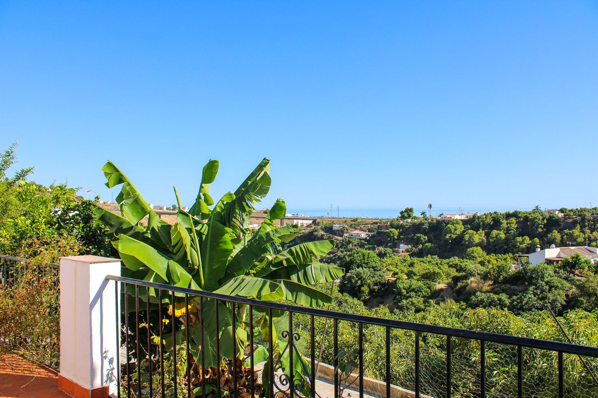 35d224659d80d92fa6411d3d5c190506 - 28