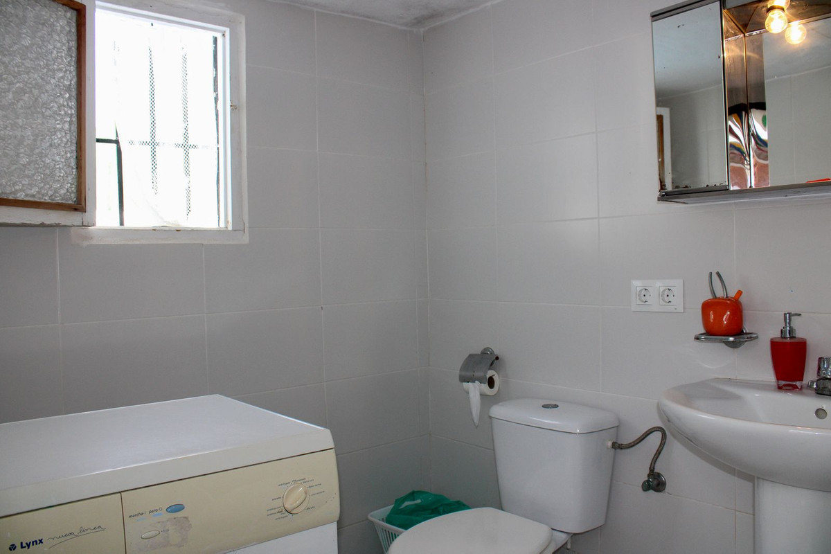 35d224659d80d92fa6411d3d5c190506 - 8