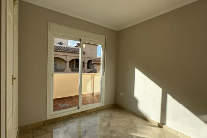 35ffb00299915630054308a362136041 - 19