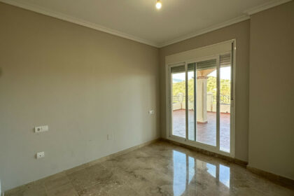 35ffb00299915630054308a362136041 - 27