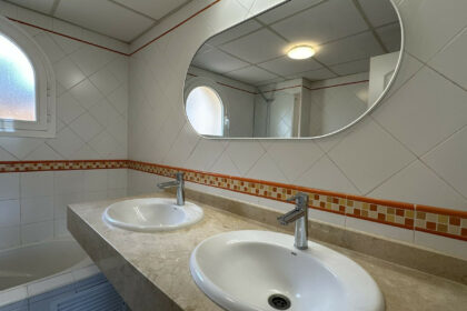 35ffb00299915630054308a362136041 - 30