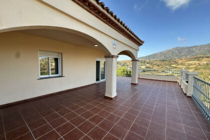 35ffb00299915630054308a362136041 - 44