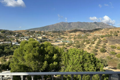 35ffb00299915630054308a362136041 - 51