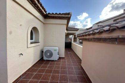 35ffb00299915630054308a362136041 - 53