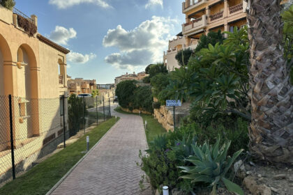 35ffb00299915630054308a362136041 - 65