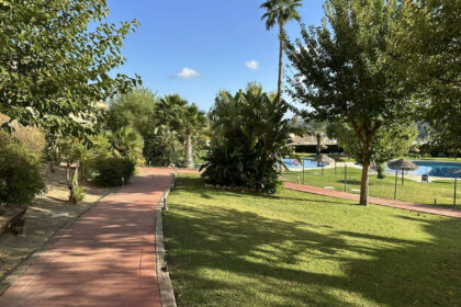 35ffb00299915630054308a362136041 - 69