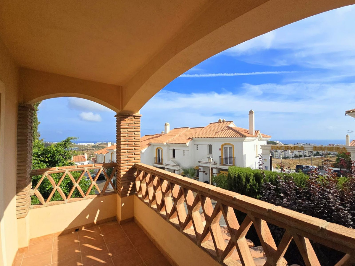 360b49150e503c0021e7d213cb142204 - 10