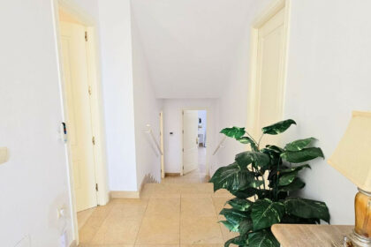 360b49150e503c0021e7d213cb142204 - 13