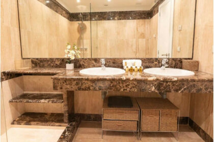 366c4a3e2cafcedc8d47b83fd807a2a2 - 17