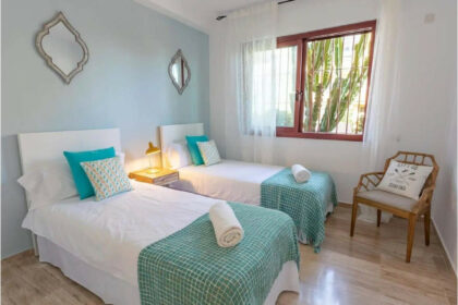 366c4a3e2cafcedc8d47b83fd807a2a2 - 22