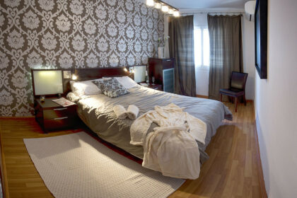 368ca07ed7746824fbab3e75beb8f15a - 6