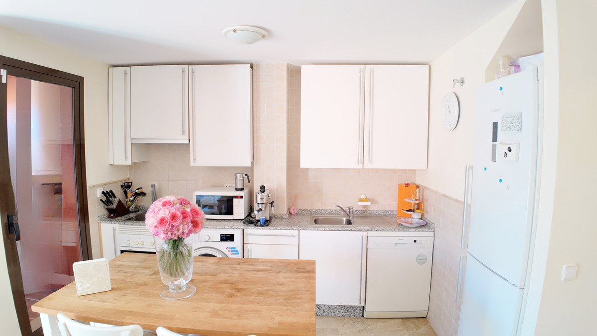 374eb39c962574276546b90f99c723d8 - 21