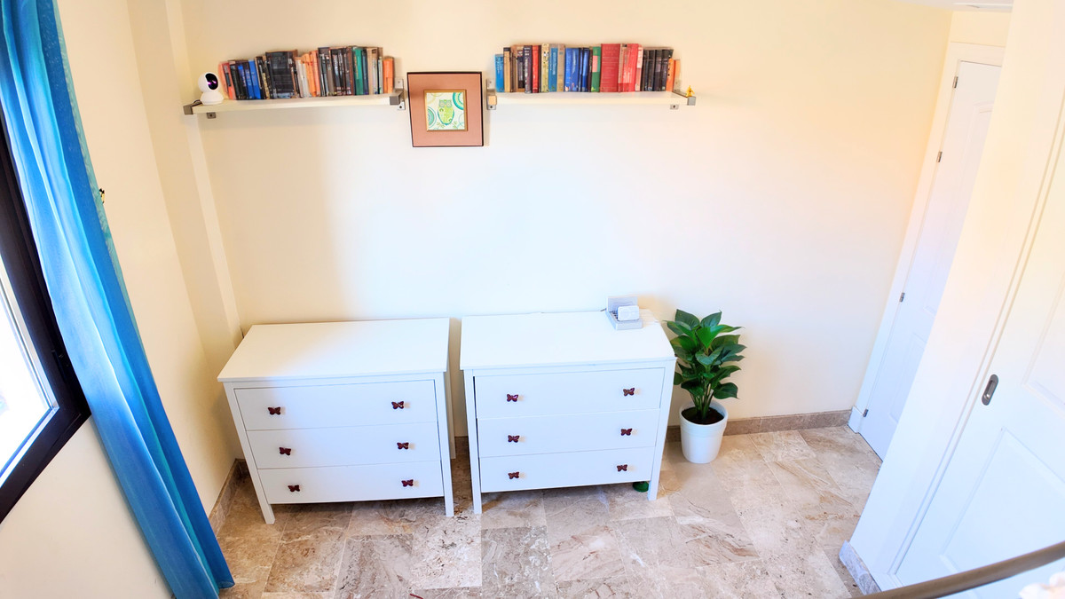 374eb39c962574276546b90f99c723d8 - 24