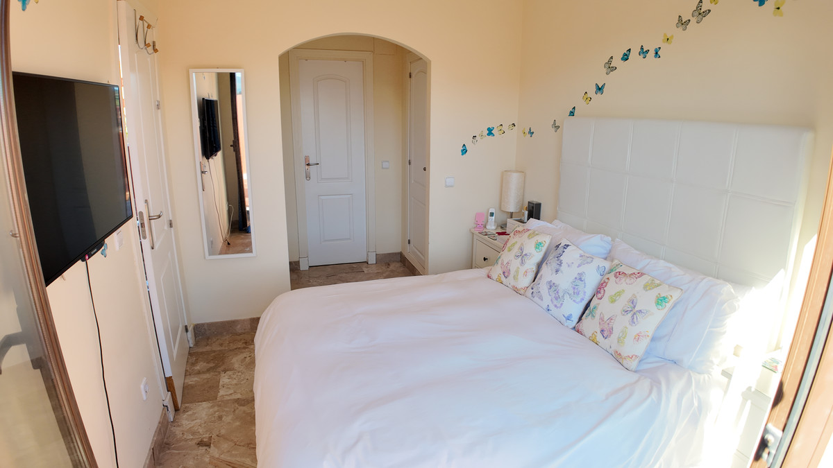 374eb39c962574276546b90f99c723d8 - 30