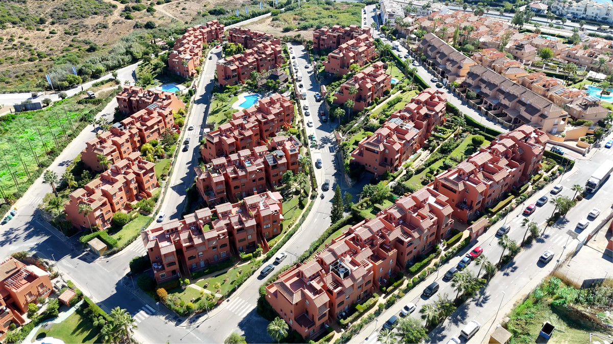 374eb39c962574276546b90f99c723d8 - 37