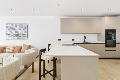 374ff6d26394b322e18ba53510af295e - 9