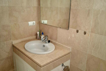 37bf9773df5468d9eeb4e19025b184fd - 7