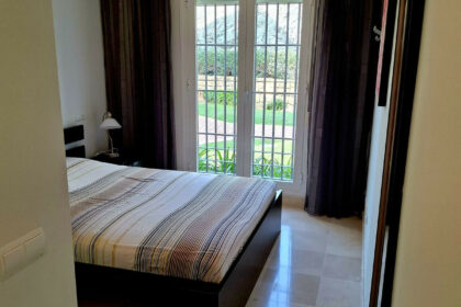 37bf9773df5468d9eeb4e19025b184fd - 9