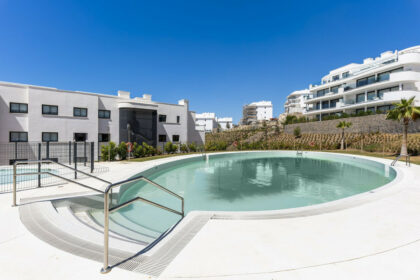 37c98639ca9861262ad9d3138cde9490 - 11