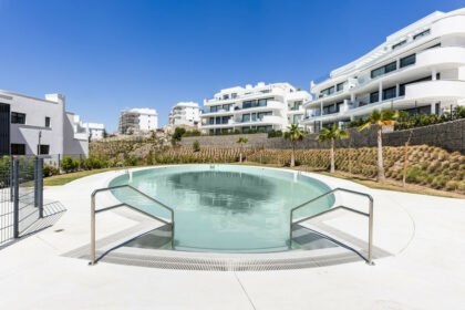 37c98639ca9861262ad9d3138cde9490 - 14